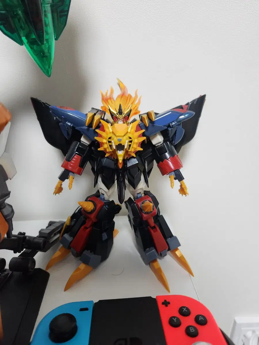 thumbnail-1